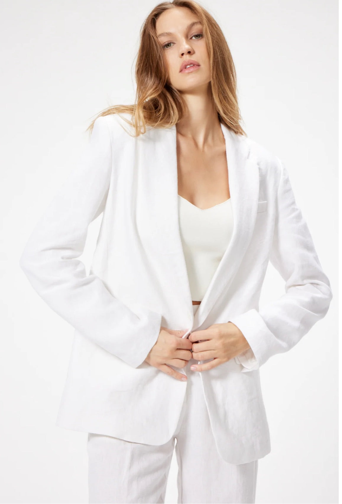 AVES LINEN BLAZER