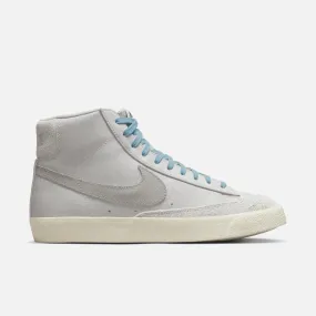 Nike Blazer Mid '77 PRM “Certified Fresh” Grey Fog