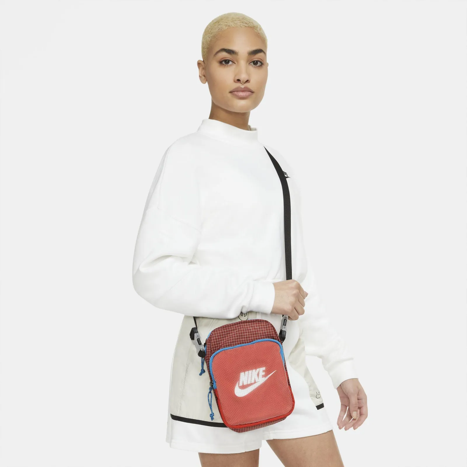 Nike Heritage 2.0 Small Crossbody Bag ''Chile Red''