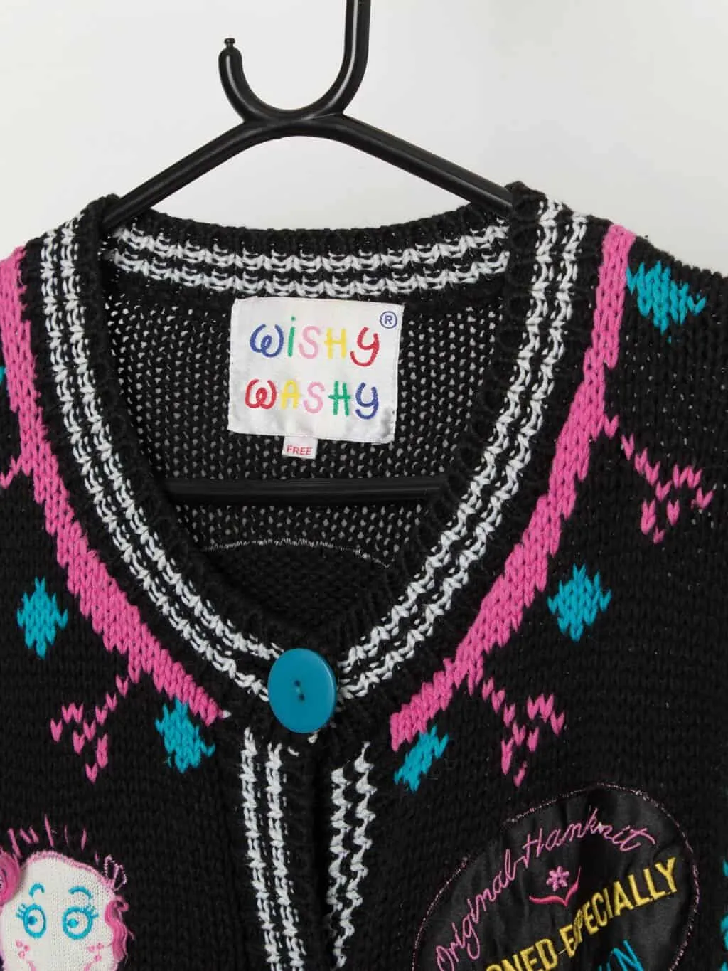 Vintage handknitted colourful cardigan with 3D flowers and characters – Medium