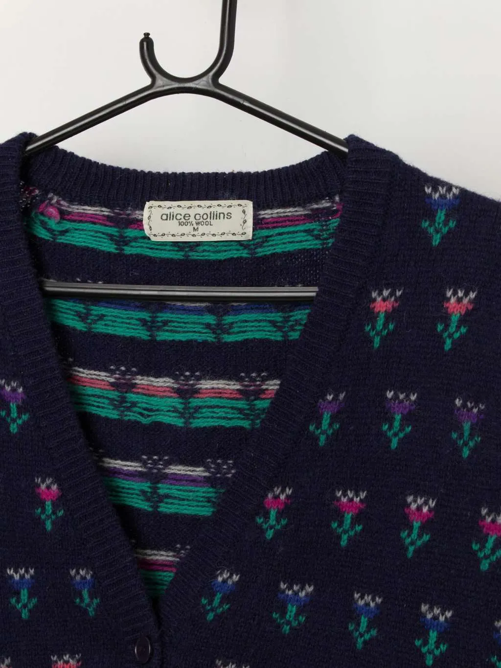 Vintage Shetland wool cardigan vest with colourful floral pattern – Medium